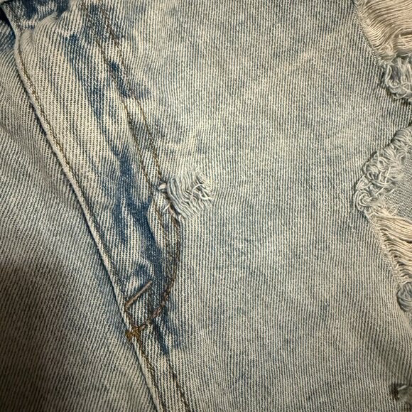 Celebrity Pink Jeans Denim Distressed Cutoff Style Shorts - Picture 2 of 6